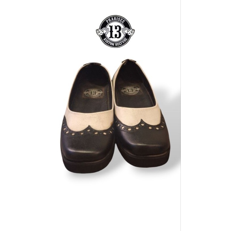 Awet Ramdhan Sale / Oxford Shoes / Wingtip Shoes / Rockabilly / Oxford / Sepatu Wanita / Casual