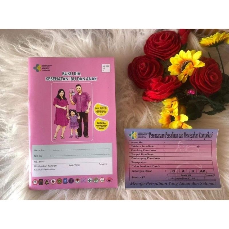 UM1 Buku KIA/ Buku pink Buku Kesehatan Ibu Dan Anak