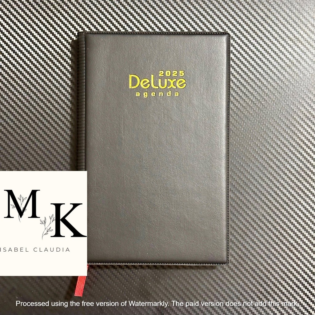 

UM1 AGENDA DELUXE 2025 KERTAS PUTIH DAN KREM ( FREE PEN HAPUS )