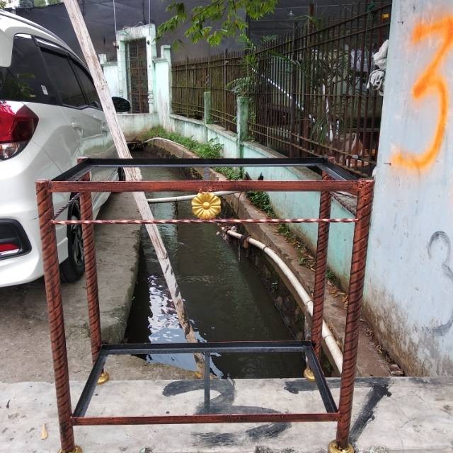 RAK AQUARIUM UKURAN 60 x 40cm