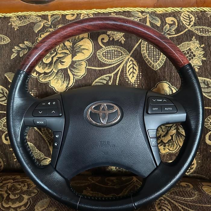 PREMIUM stir innova type V hitam wood panel