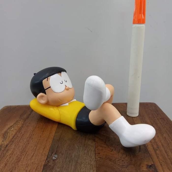 static figure sleeping nobita nobita tidur doraemon medicom toys vinyl