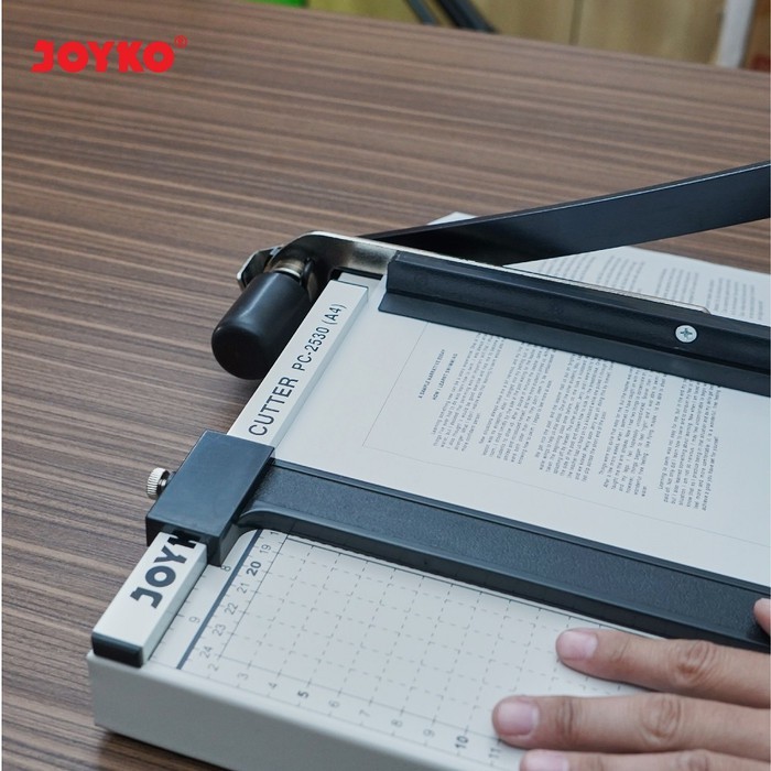 

Paper Cutter / Pemotong Kertas PC-2 / A4