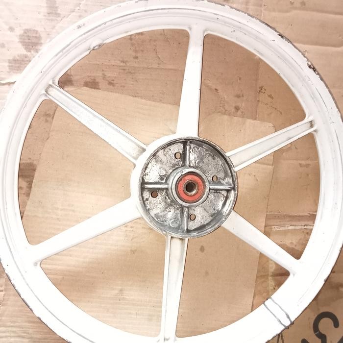 VELG BELAKANG HONDA SUPRA LAMA PALANG 6 LURUS.SECOND 95%