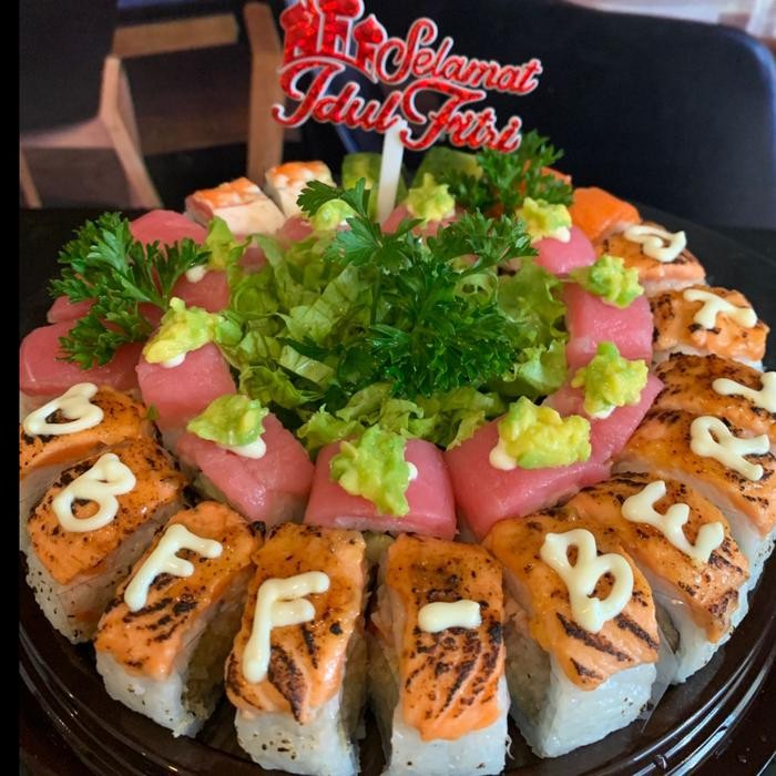 

PastikanDikirimLgsg- Sushi cake fresh salmon dijamin halal terlaris