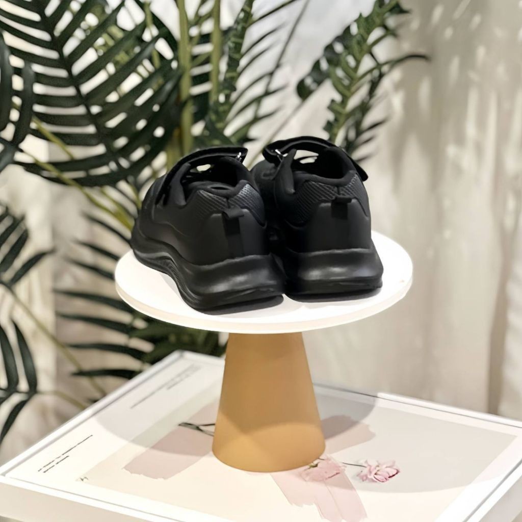 LVR SIZE 31-36 Sepatu Sneakers Anak Sepatu Sekolah Anak Sepatu Hitam Anak LV0686