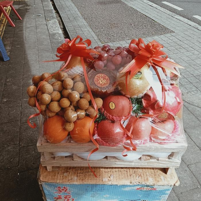 

Termurah parcel buah kue kranjang imlek 2025 Ready