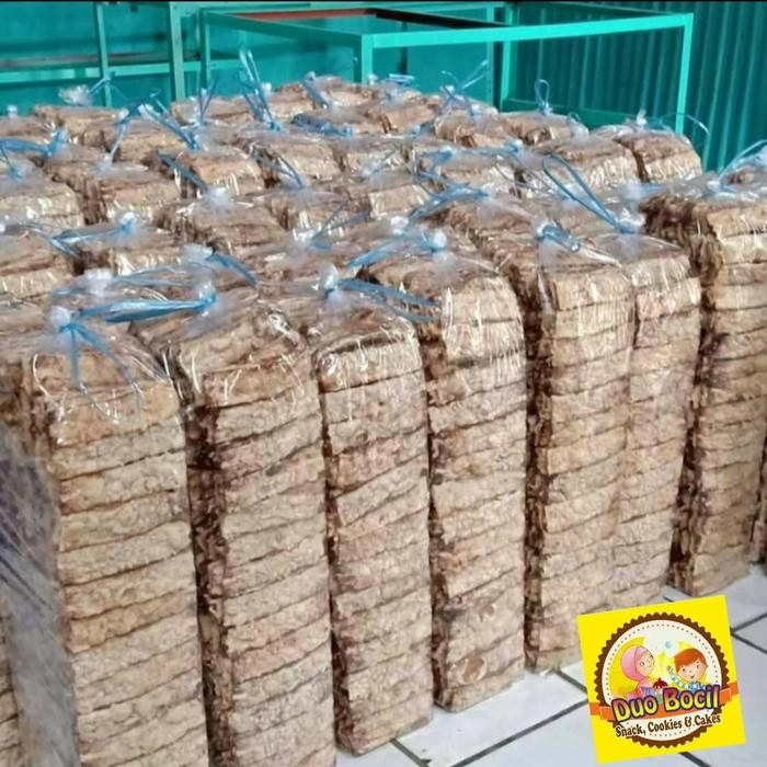 

PastikanTerjaminMutunya- 1 Kg - Keripik Pisang Sale Lidah