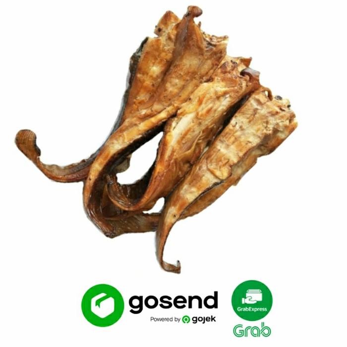 

PastiFreShNya- IKAN PARI ASAP / MANGUT / IWAK PE (12 PCS)