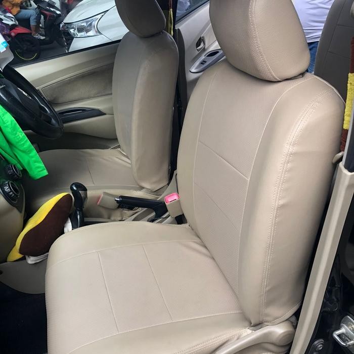 Masih Ada. Sarung Jok Mobil Mobil Avanza Thn 2014.