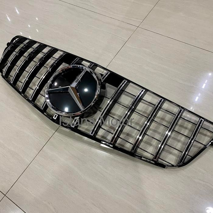 PREMIUM Grill GT mercedes w204 silver with emblem