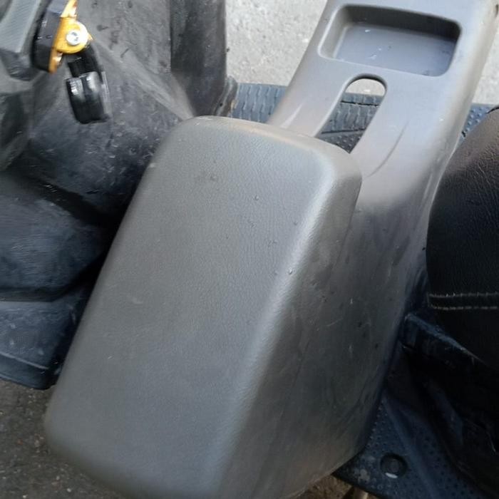 Console Box Terios Rush original