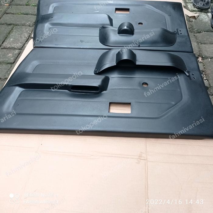 DOORTRIM DEPAN JIMNY KATANA