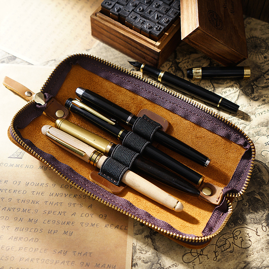 

Handcrafted Vintage Cowhide Leather Pen Case - Compact Portable Protective Sleeve For Fountain Pens,