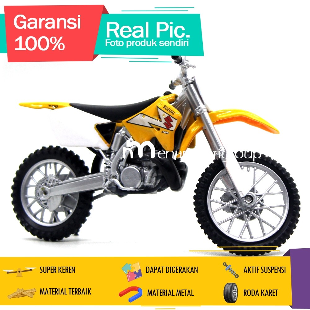 Diecast Miniatur Mainan Motor Trail Suzuki RM250 Besi Metal Aktif Suspensi