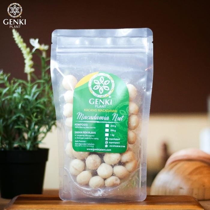 

Macadamia Nut / Kacang Macadamia - 1 kg Terlaris