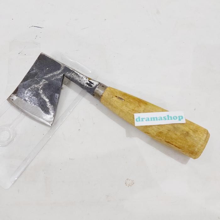 Rakitan- Kapak Kampak untuk kupas batok Kelapa