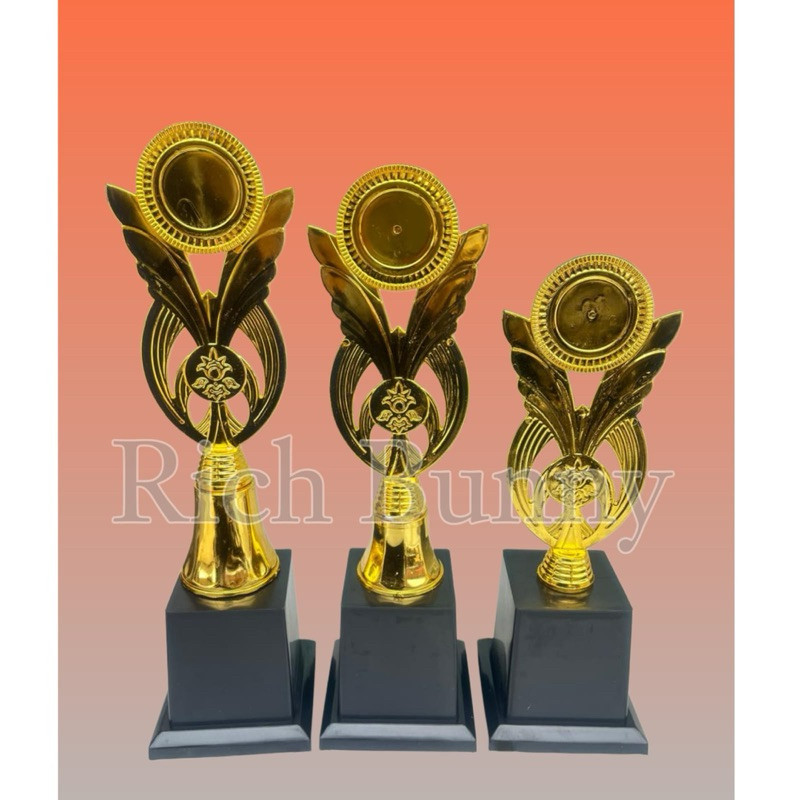 Glamourgemss Piala Figur Set Juara 1-2-3 Piala