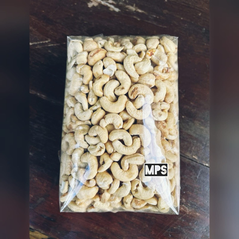 

MEDE MENTAH SULAWESI/KACANG MEDE MENTAH KERING 1KG