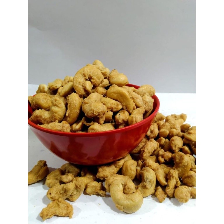 

Kacang Mede Tepung Crispy 1Kg - Crispy Cashew Nut 1000Gram