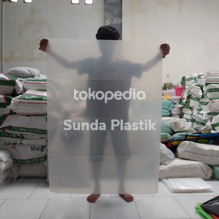 Kantong Plastik Sampah Pe Bening 90X120 Cm - Transparan - 80 Micron