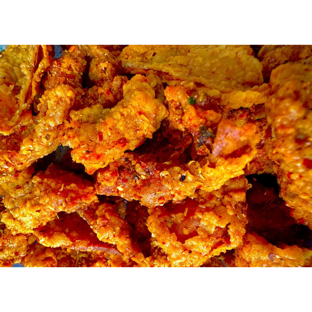 

Eumsig Keripik Kulit Ayam Pedas Daun Jeruk Renyah 110Gr