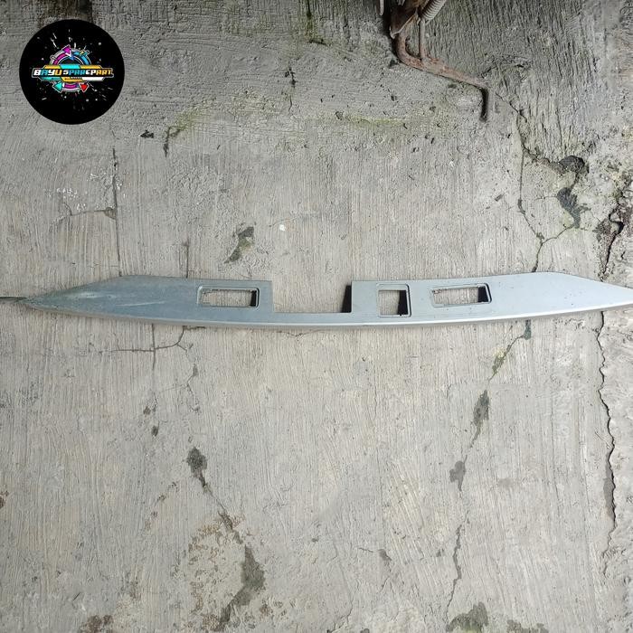 Lis Bagasi Wuling Almaz Original Bekas