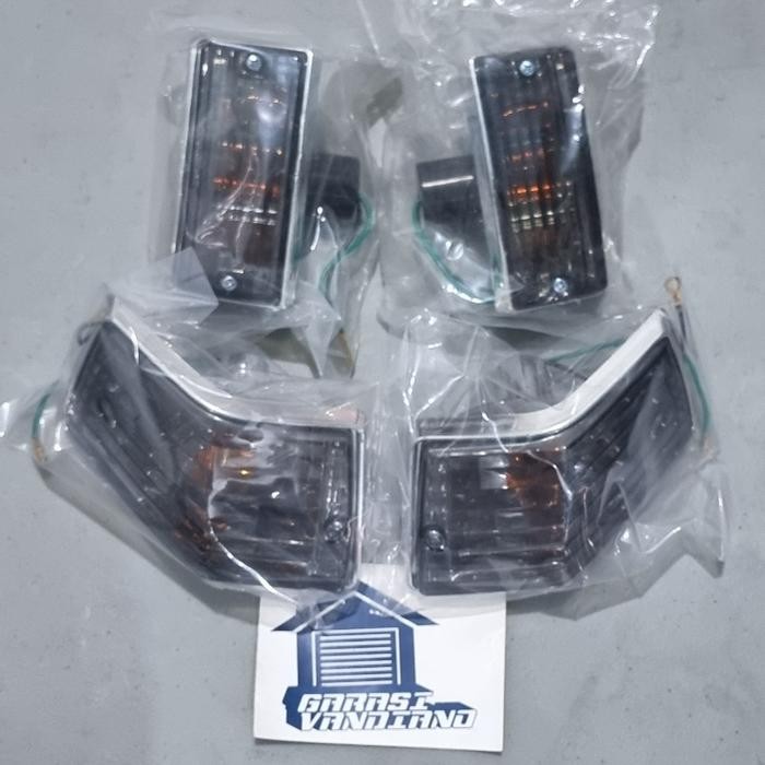 lampu sein sen sign riting vespa npx new px smoke garis black / chrome