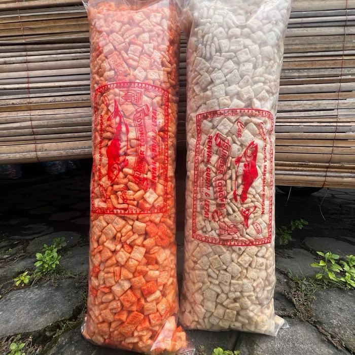 

Krupuk Cemilan Medan Rasa Balado 1kg - Sensasi Pedas Khas - Makanan