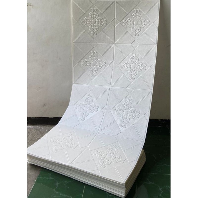 Eleganterra Roll Wallpaper Dinding 3D Motif Bunga Kawung / Batik Kawung