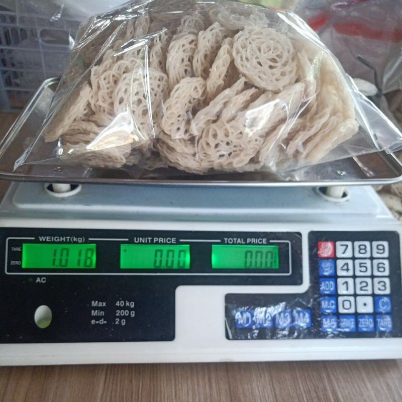 

Mamam_Asoy Kerupuk Seblak /Mawar Viral 1 Kg (Mentah)/ Kerupuk Seblak Mamang Rafael Tanpa Pemutih