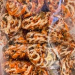 

Mamam_Asoy Krupuk Seblak Rafael Sebring Kerupuk Mawar Pedas Daun Jeruk / 100 Gr & 250 Gr