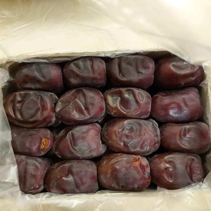 

Kurma Bam Anggur Legit 500 Gr Food Cemilan Snack Makanan Kering