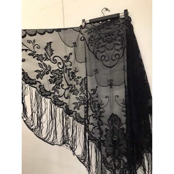 syal selendang segitiga cantik motif bunga bahan kain polyester kode 807