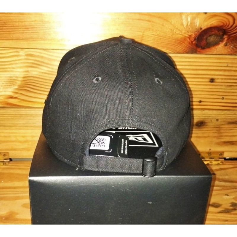 Logo NY Besi Gold Kain Hitam Topi Snapback Premium Pria Wanita Grade Mirror COD