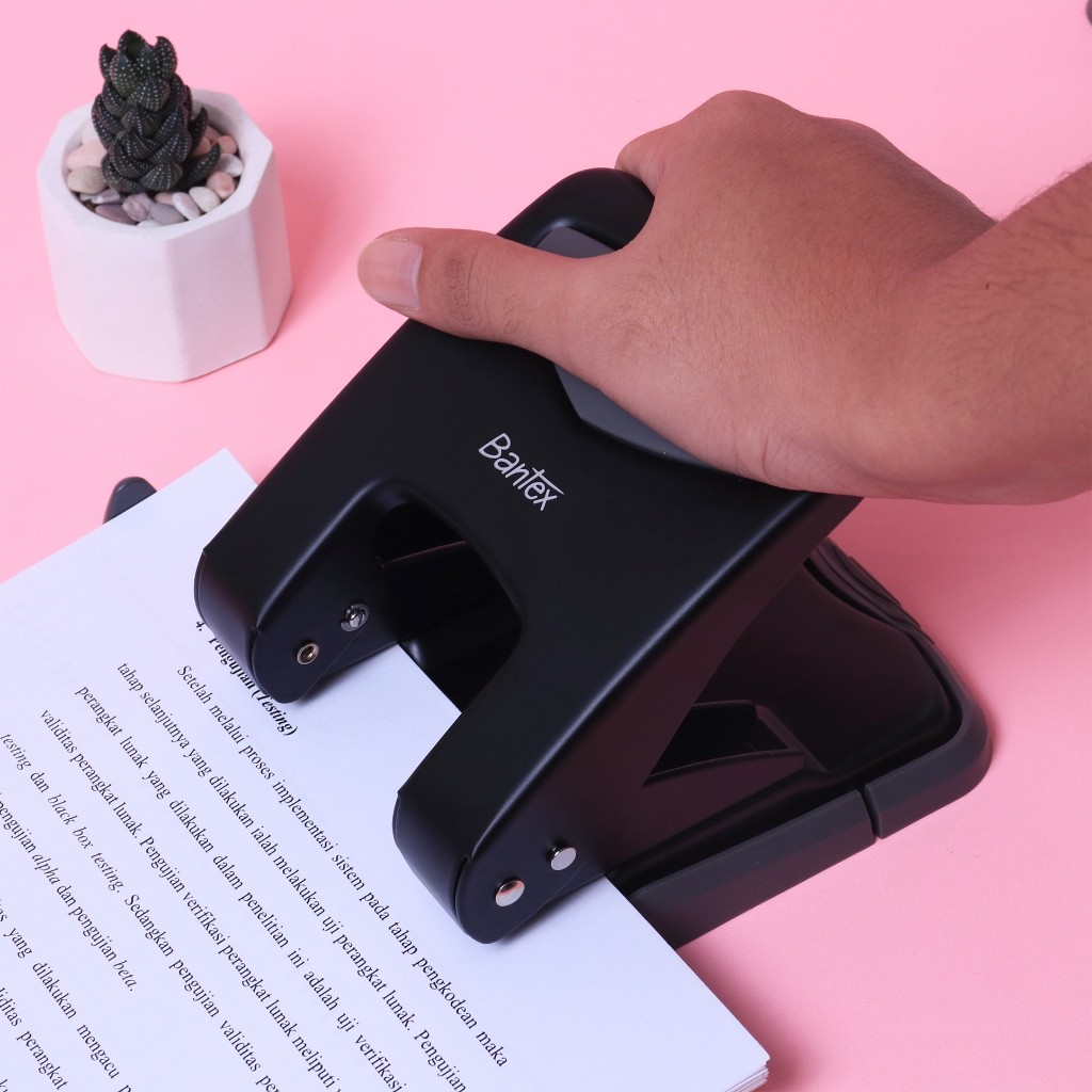 

Bantex Pembolong Kertas 2 Lubang / Punch Muat 35 Lembar Dengan Soft Touch Locking System BD6253
