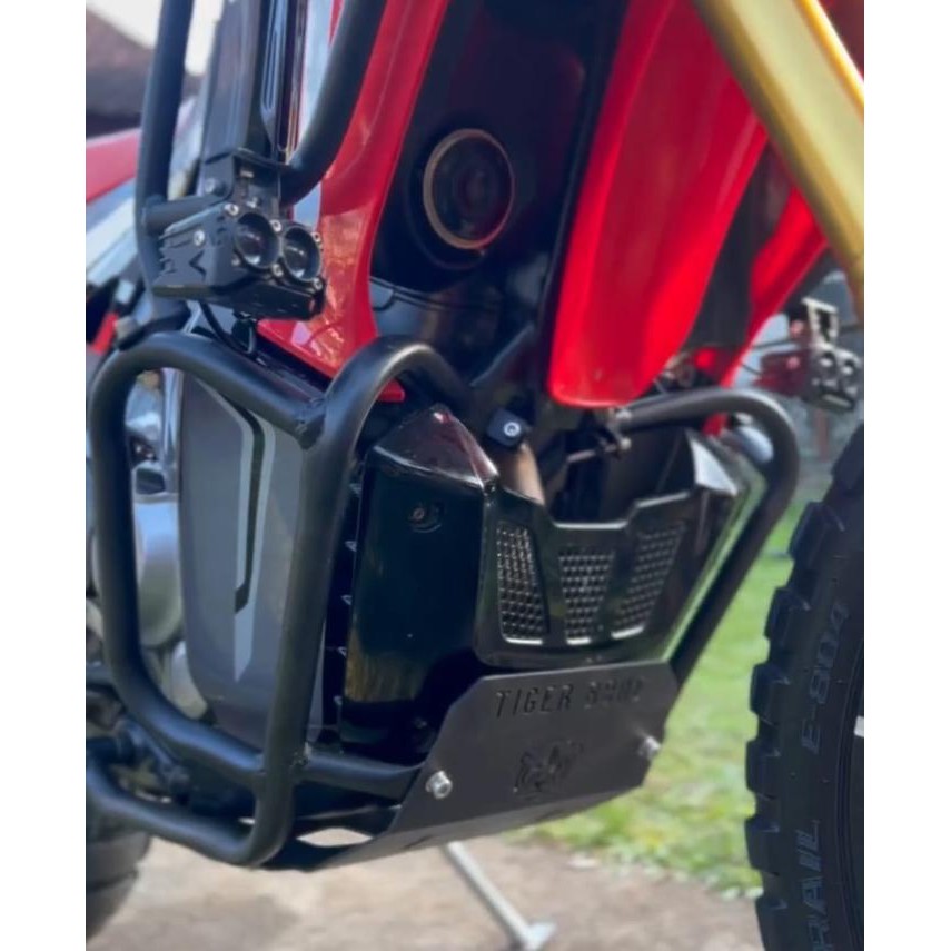 PREMIUM Engine Guard Crf 250 Rally