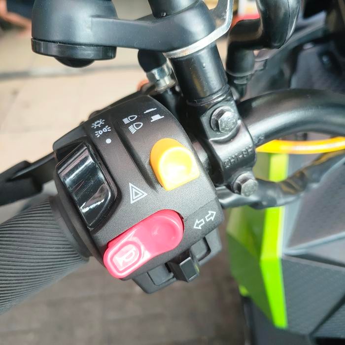 PREMIUM saklar/holder kiri buat motor listrik alva cervo dan cervo one pnp