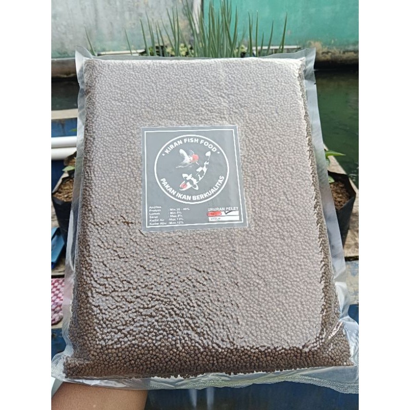 PELET IKAN HIAS KOI KEMASAN 2 KG VAKUM TINGGI PROTEIN