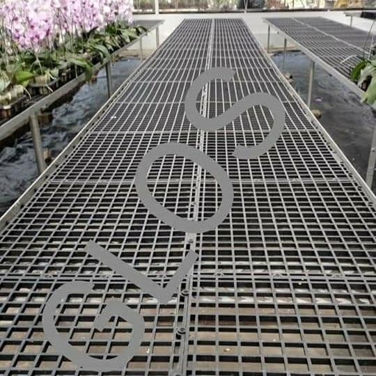 meja/rak anggrek dan hidroponik plastik import Taiwan