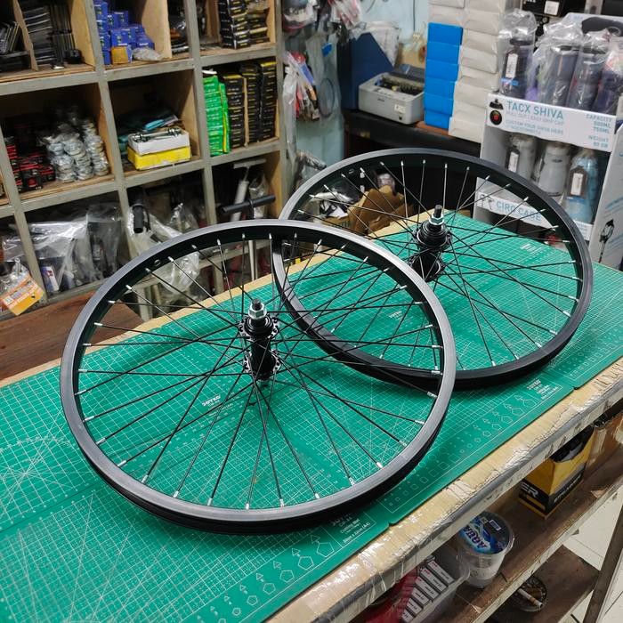 WHEELLSET VELG SET JARI JARI 20 BMX LIPAT HITAM
