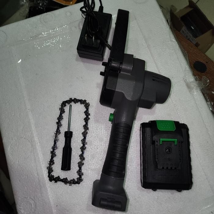 Gergaji listrik rantai cordless