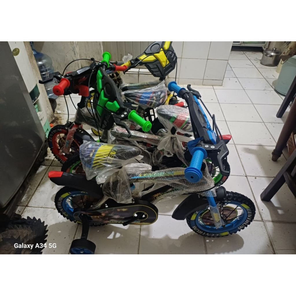 Sepeda Anak BMX 12inch Centrum musik