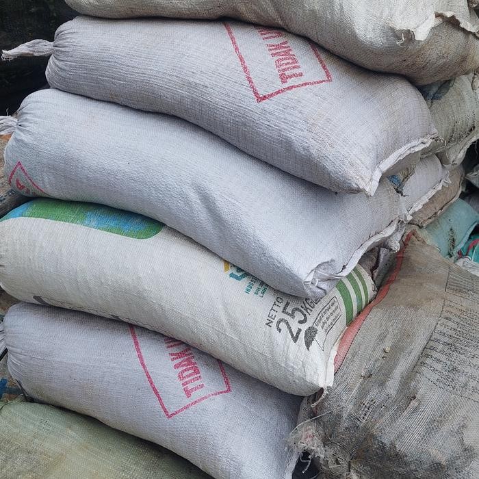 PUPUK KANDANG KAMBING MURNI BERSIH KARUNGAN