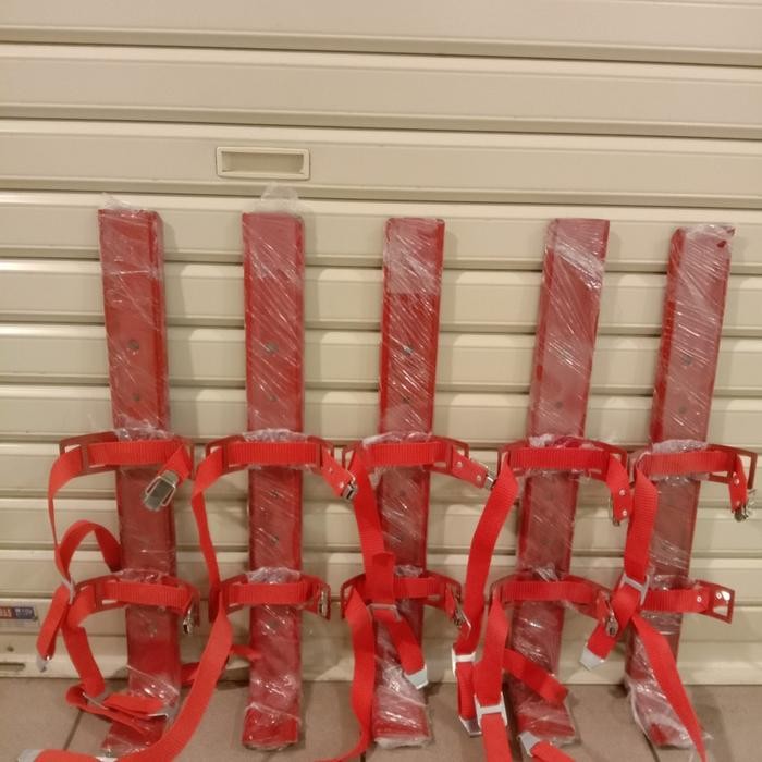 Bracket Apar Pemadam Api / Breket / Untuk 1 Kg Sampai 9Kg Merah Terlaris