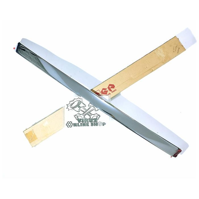 Garnish Depan / Garnish Kap Mesin / List Kap Mesin Apv Lama