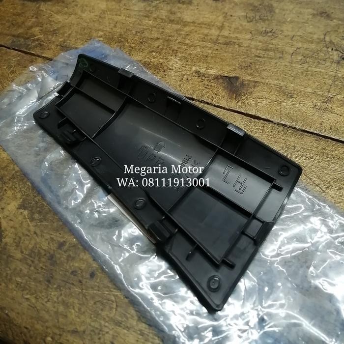 Terbatas.. Cover Tutup Engsel Atas Jok Belakang Innova Reborn 2016 2021 Original