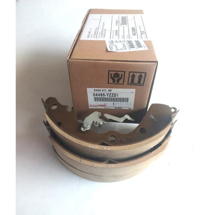 Kampas Rem Belakang Calya Sigra Original 04495-Yzzd1