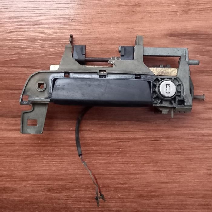 handle pintu bmw e36