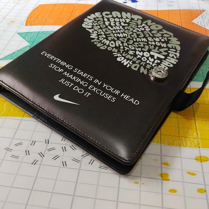 

BINDER PRINTING MOTIF BRAIN A5(20RING) KODE 1393